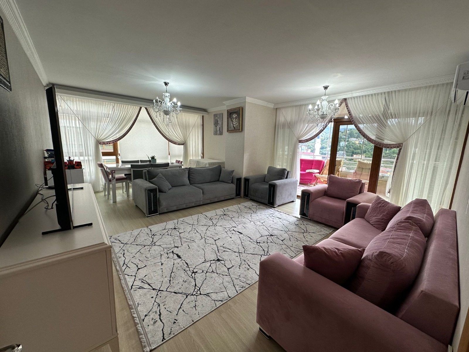 MABEL GAYRİMENKUL/ VAKFIKEBİR HUZUR PLAZA'DA 3+1 SATILIK DAİRE